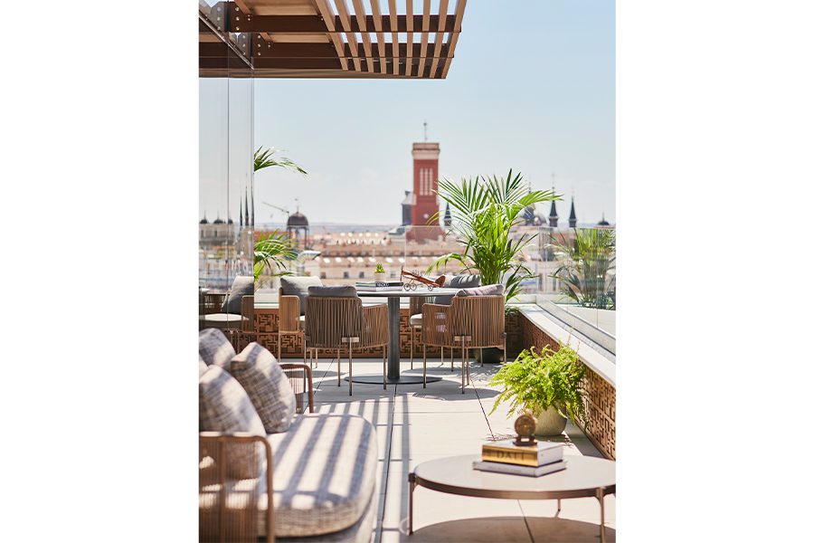 Wave of the Future 2022: Crystal Vinisse Thomas, slide 4