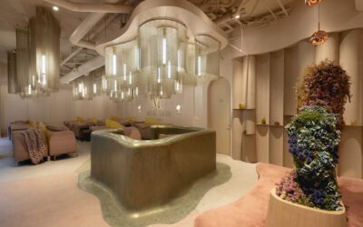 A Lash Boutique Alice in Wonderland Would Approve Of