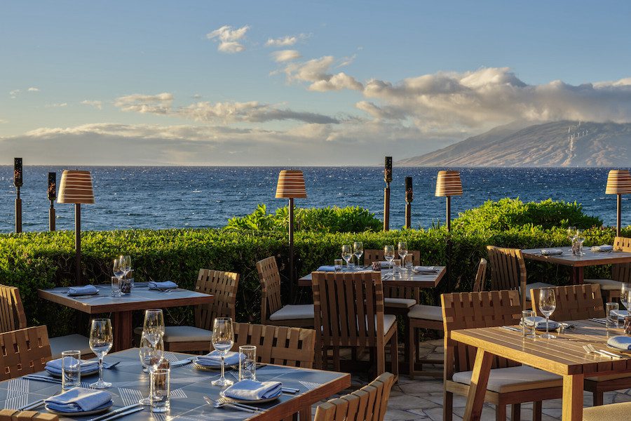 Ferraro’s Restaurant & Bar four seasons resort maui hawaii interior bar oceanview lower terrace