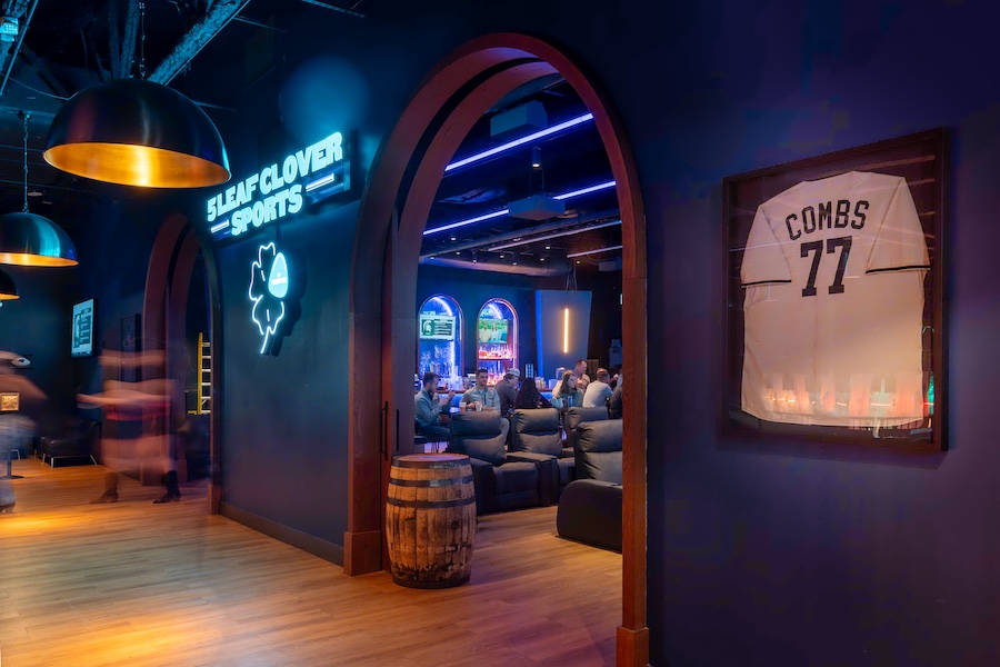 nashville category 10 multi venue entertainment space retail bar restaurant honky tonk sports lounge
