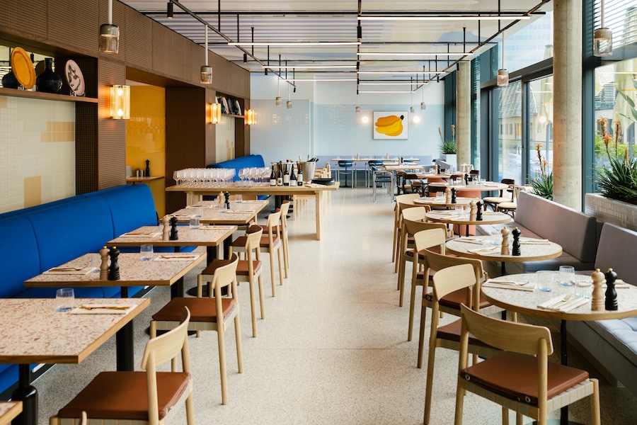 Restaurant and Bar LAZULI at Kimpton Main Frankfurt blue banquette seating