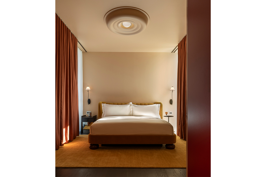 the radical hotel asheville north carolina river arts district afterglow restaurant gold chains around racetrack bar