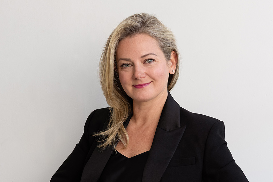 Chantell walsh strategic hotels & resorts hotelier hotel operations