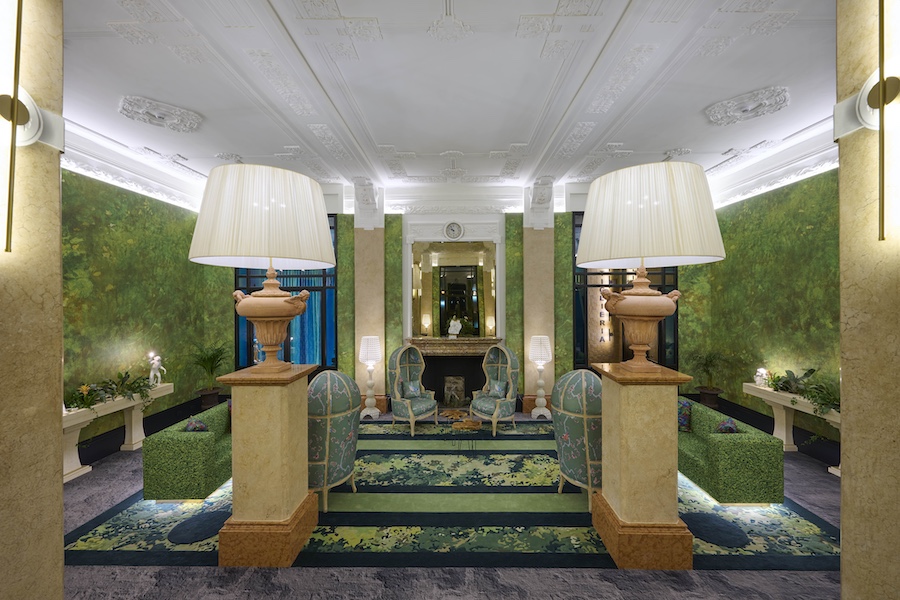 Nuvole Garden Hotel lake como italy grand salon covered chairs green walls garden