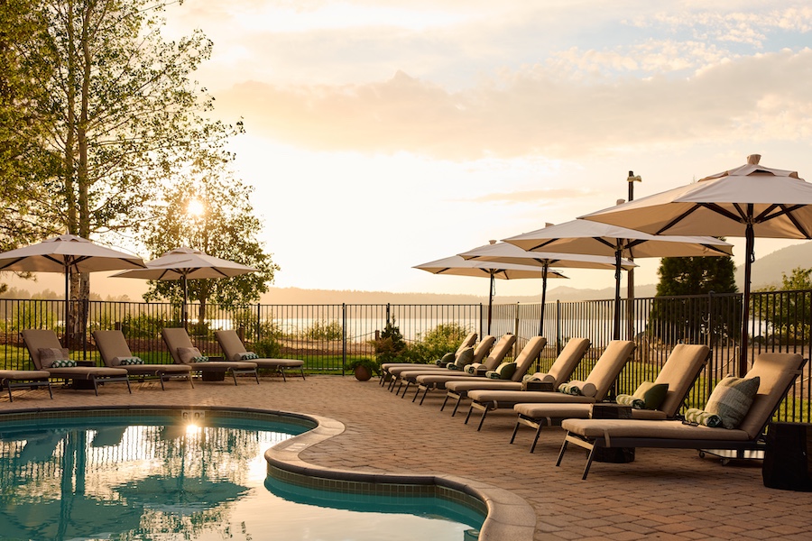 Hotel marina riviera big bear california casetta viking apres ski lodge midcentury pool sun loungers