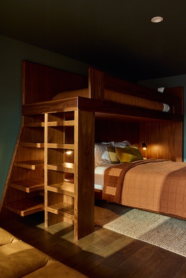 Hotel marina riviera big bear california casetta viking apres ski lodge midcentury bunk bed ladder green walls