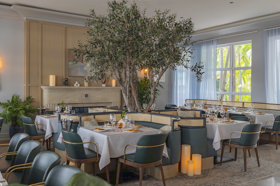 the balfour hotel miami beach morgans originals cleo restaurant main dining room indoor tree