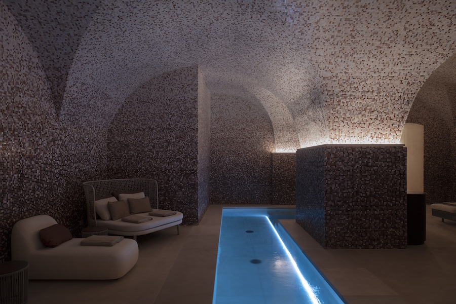 Vista Ostuni puglia italy 14th century palazzo vaulted ceilings spa plunge pool