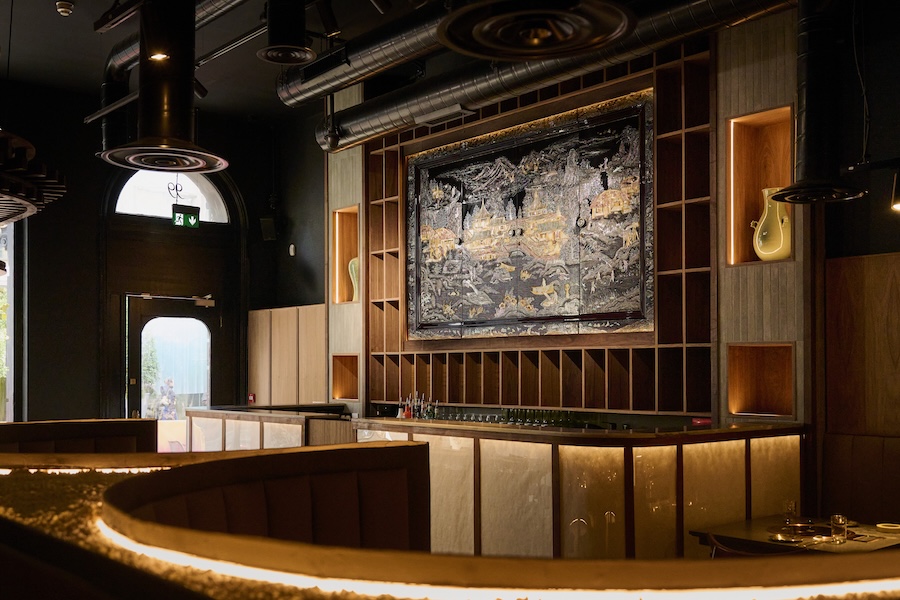 SOOM korean bbq barbecue london dining room traditional mural