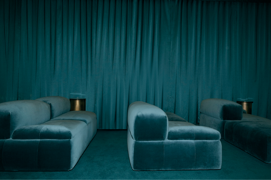 Arc Beverly beverly hills los angeles members club social hub Theatre blue dark aqua velvet seating