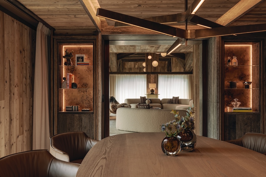 ROSEWOOD COURCHEVEL LE JARDIN ALPIN french alps Les Trois Vallées ski region midcentury alpine natural palette white sheer curtains globe pendant lighting curved sofas