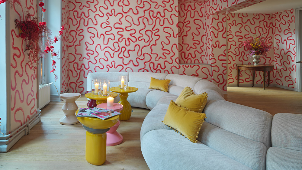 Trends: Bold Patterns, slide 4